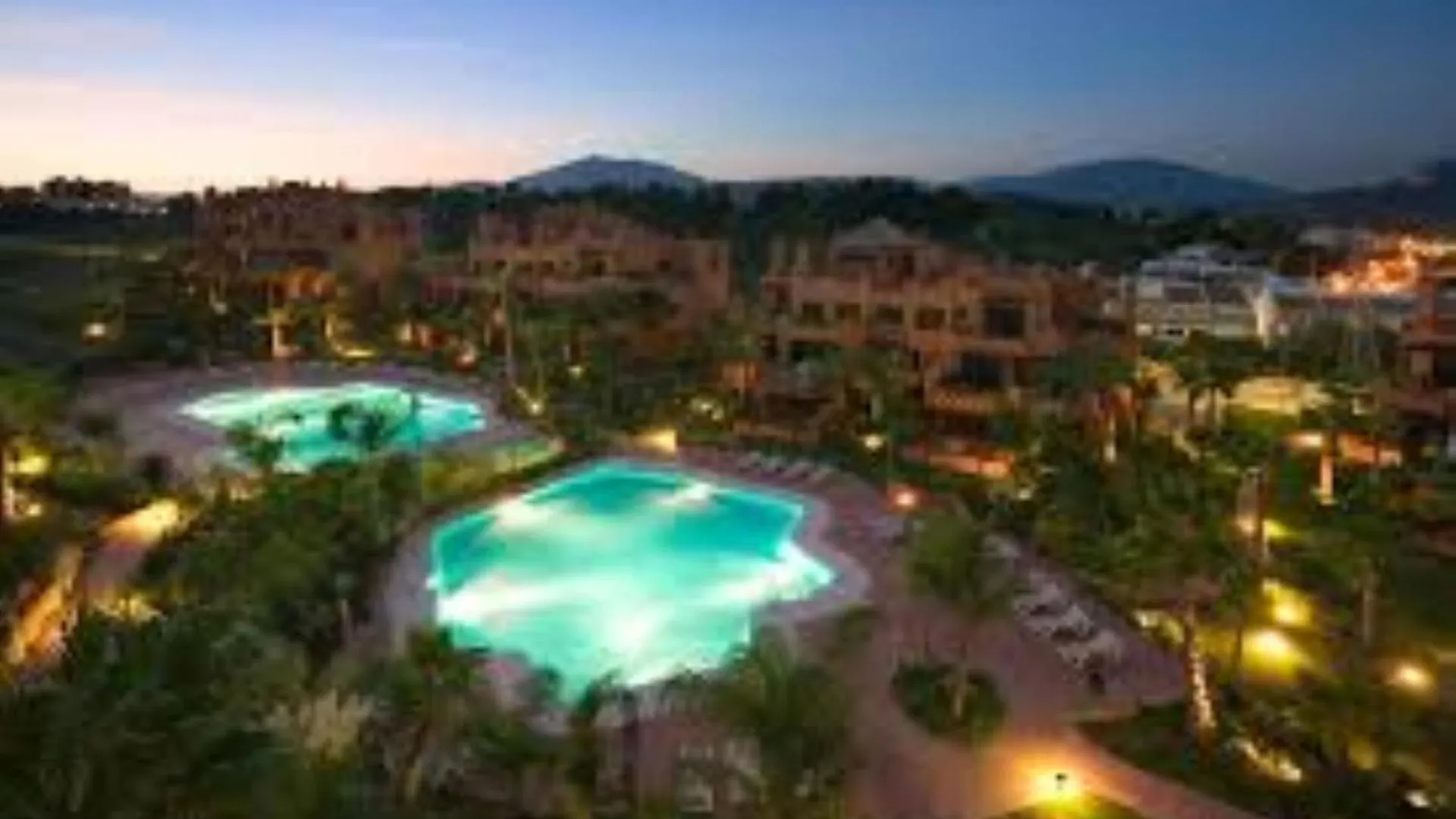 Aloha Hill Club Lluxury 5 Star Golf Resort Near Puerto Banus And Marbella Spain