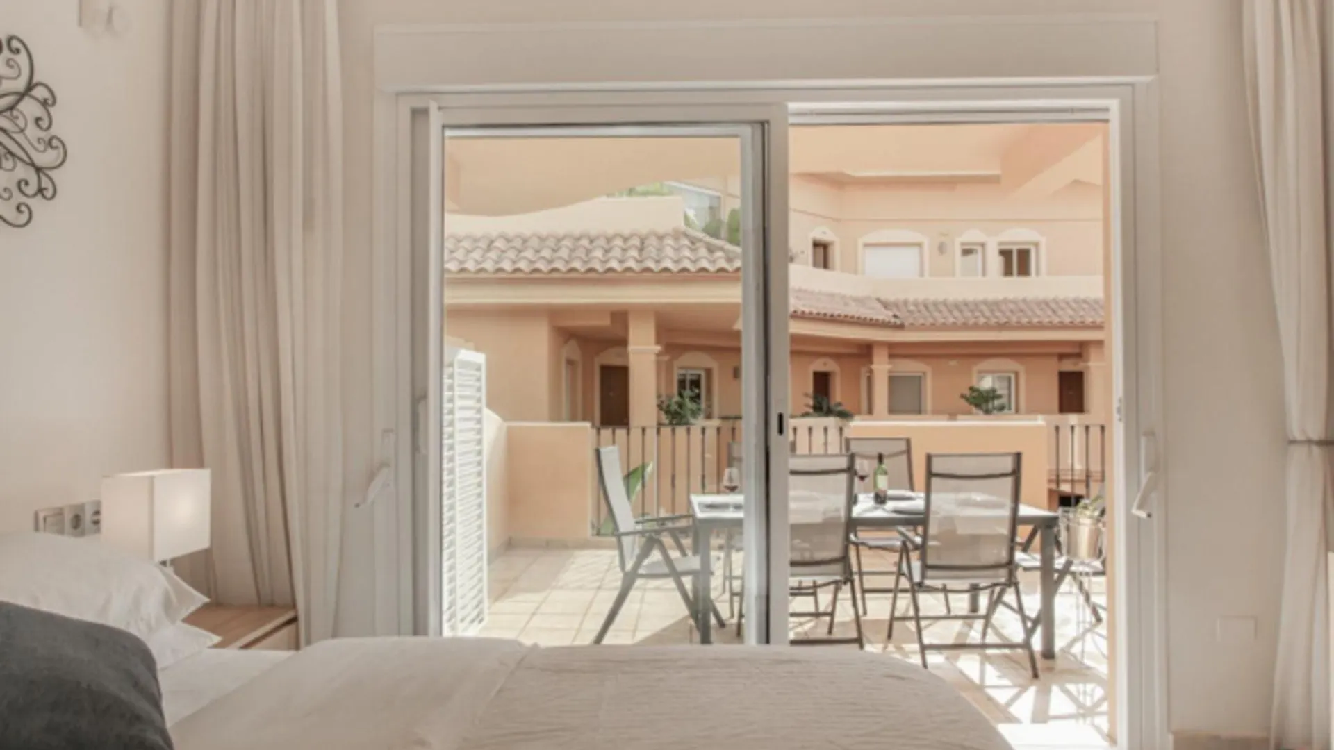 Aloha Hill Club Lluxury 5 Star Golf Resort Near Puerto Banus And Marbella Apartment