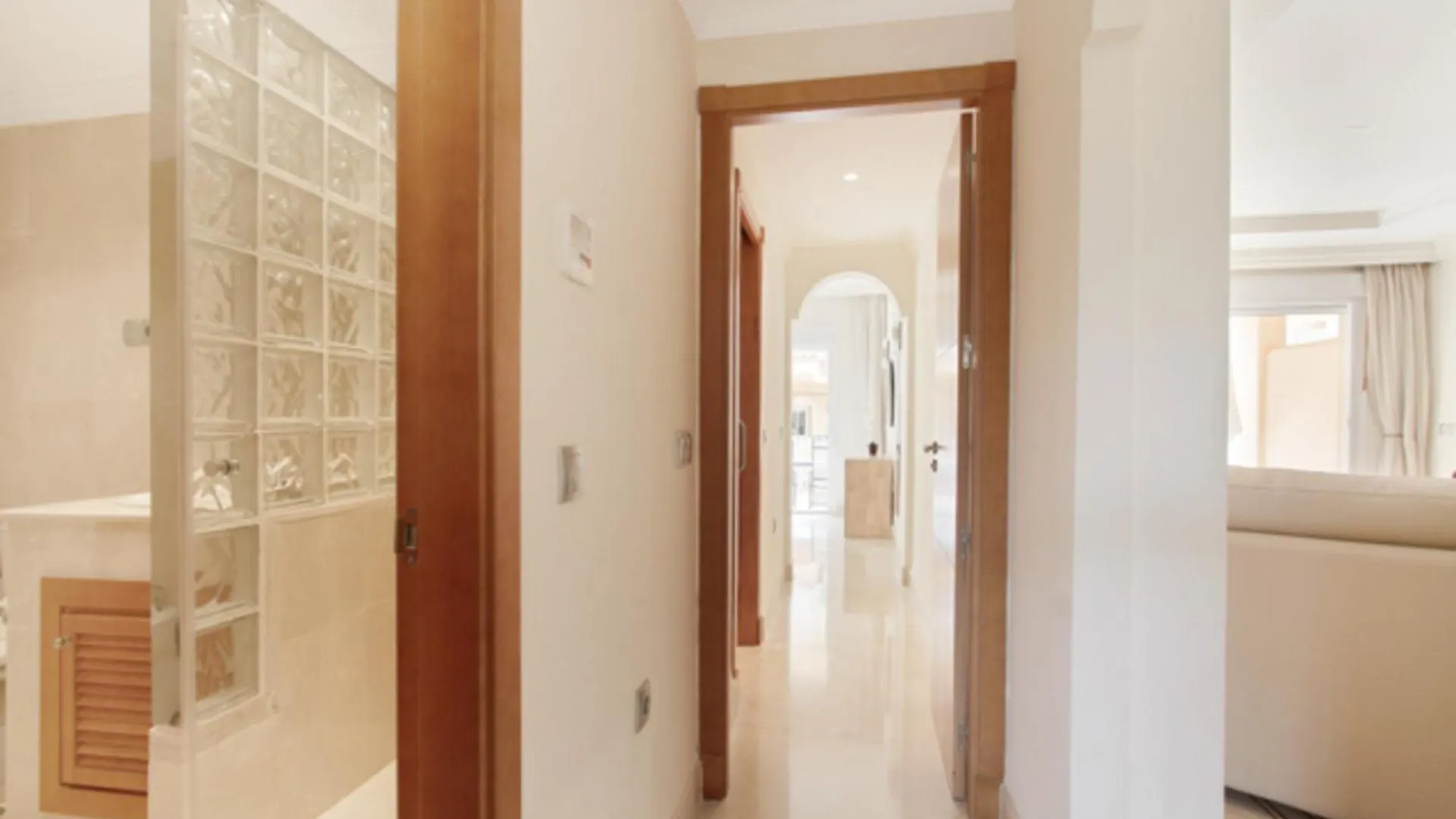 Aloha Hill Club Lluxury 5 Star Golf Resort Near Puerto Banus And Marbella 0*,